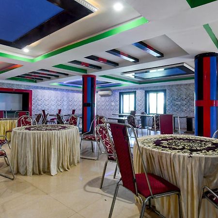 Hotel O Blue Royal Bhubaneswar Buitenkant foto