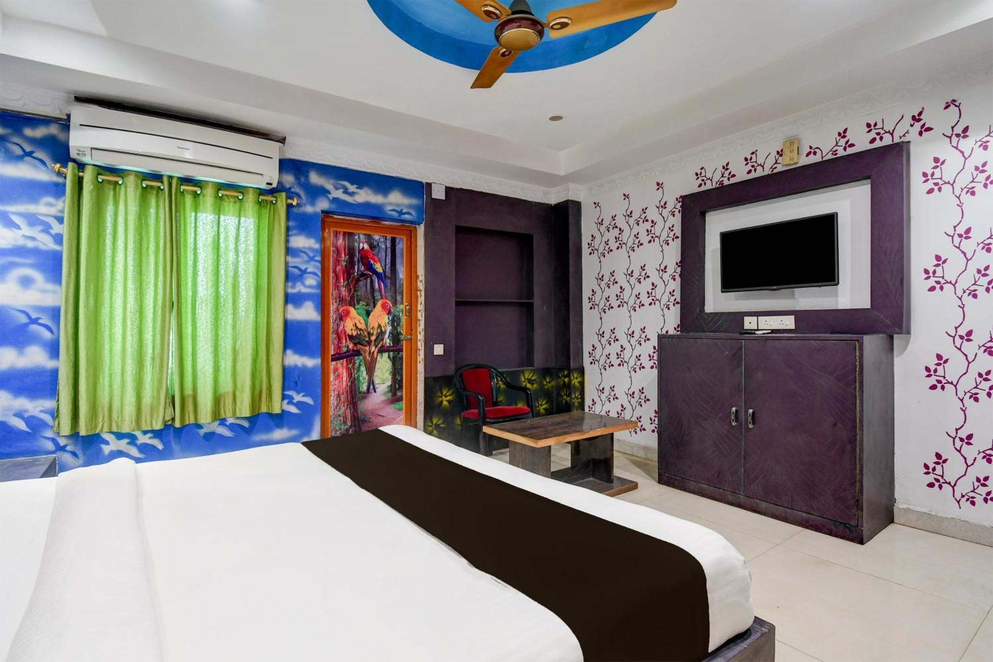 Hotel O Blue Royal Bhubaneswar Buitenkant foto
